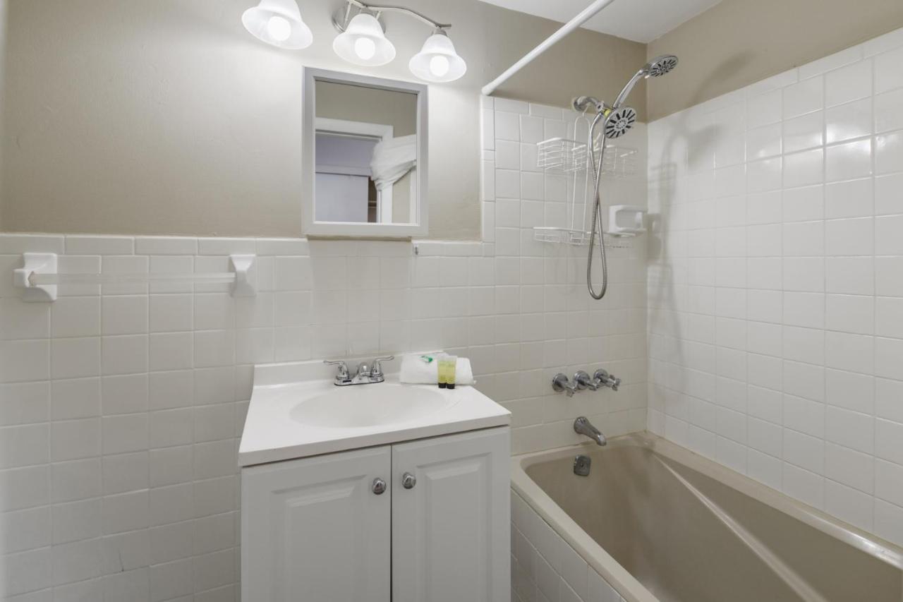 Amazing 3br House 5 Minutes From Marlins Park Holiday home Miami