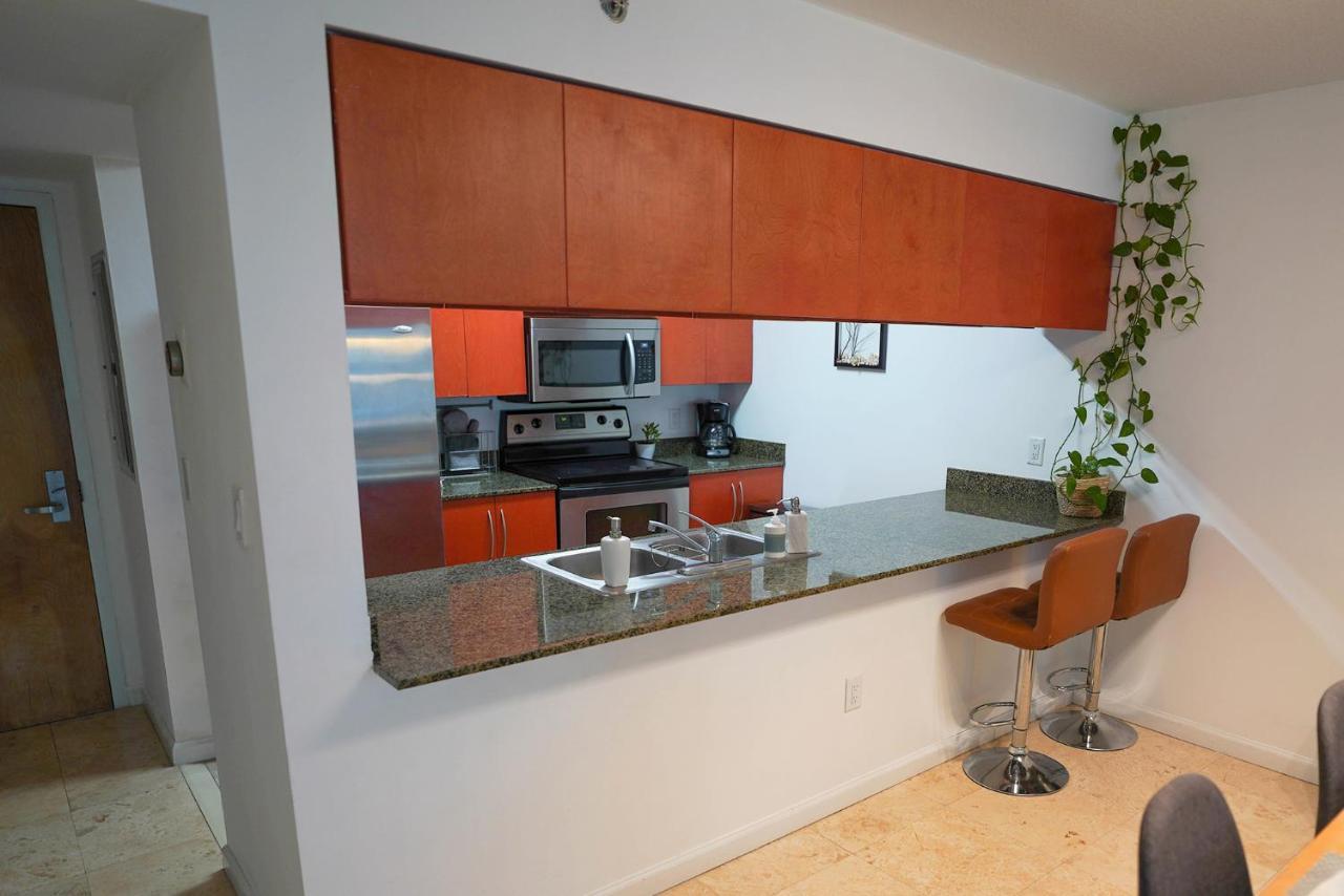 4 Bed Full In With Skyline & Sea View Miami