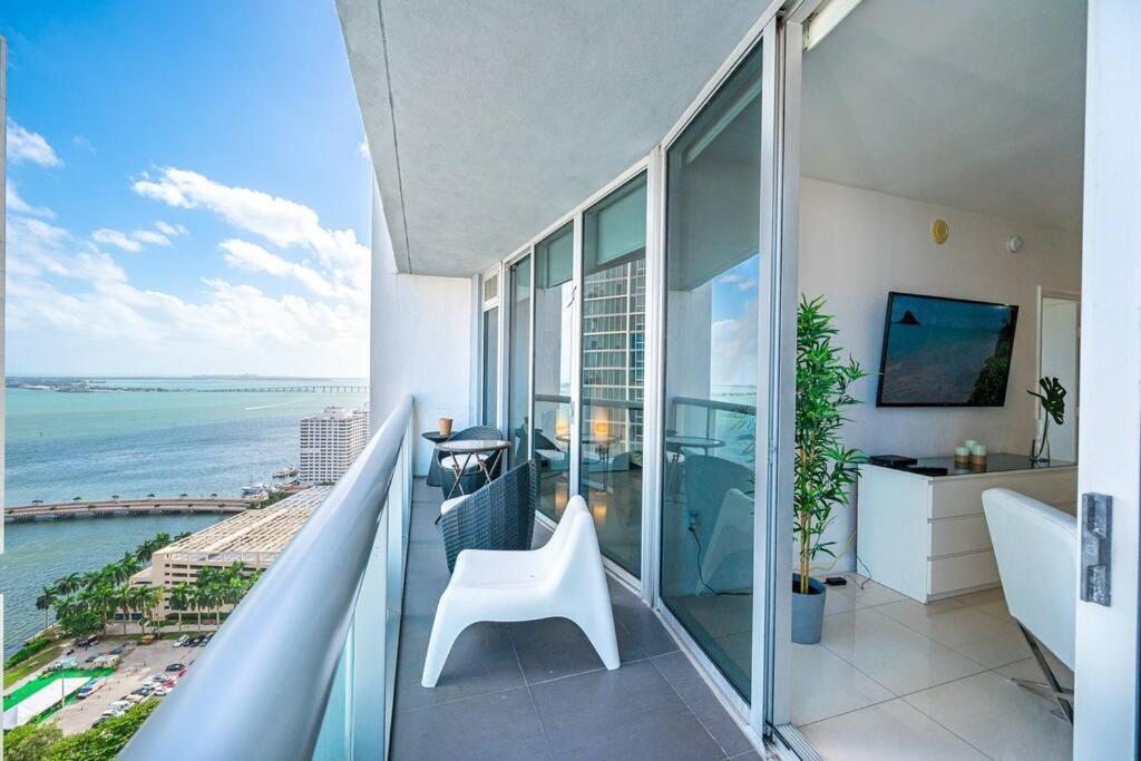 Iconic Icon W Unit - Pool & Ocean Views *