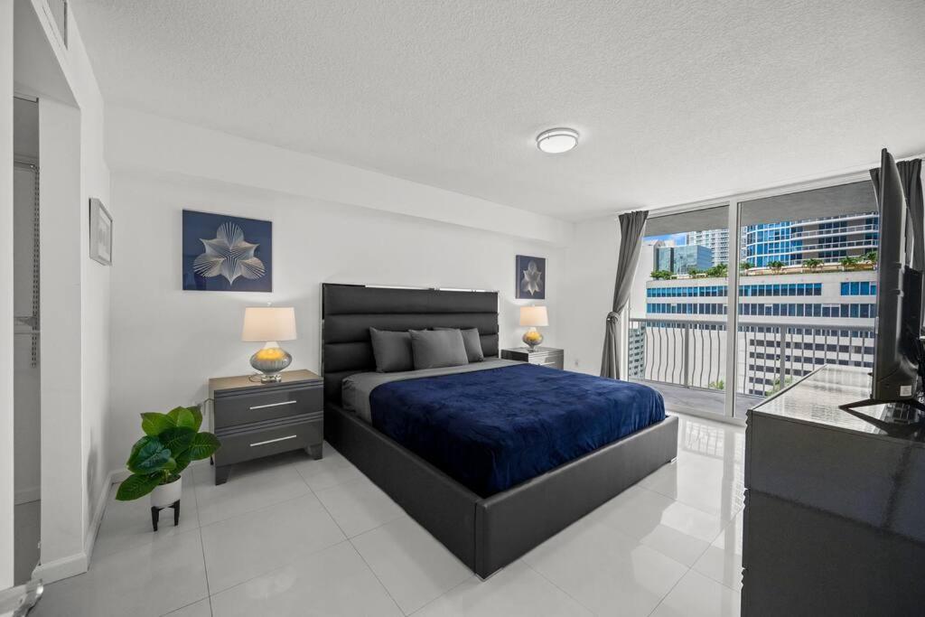 Apartment Amazing Location W Parking In