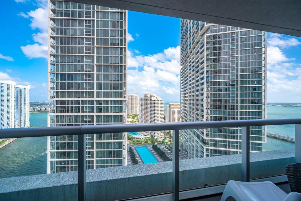 Iconic Icon W Unit - Pool & Ocean Views Apartment *