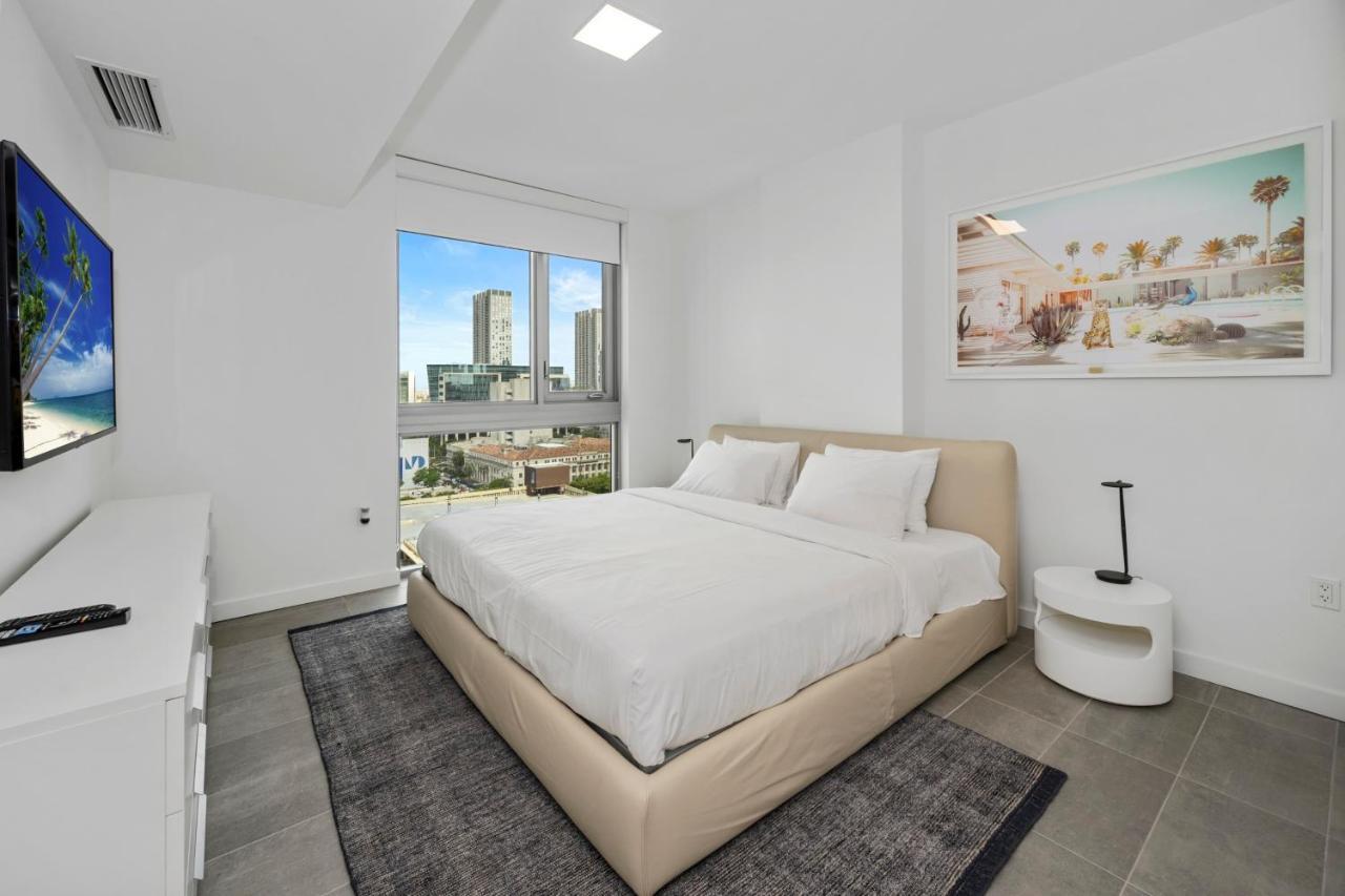 Fabulous With Pool, Gym, Lounge - Prime Location, Miami