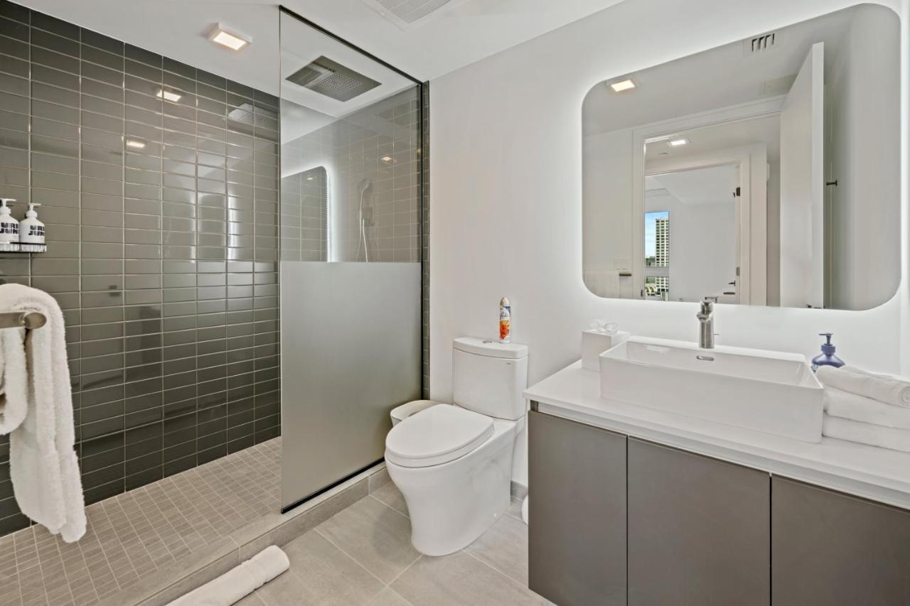 Fabulous With Pool, Gym, Lounge - Prime Location, * Miami