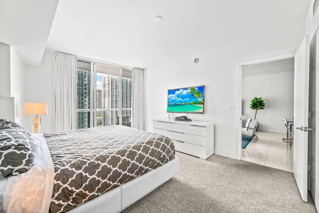 Apartment Gorgeous Unit At The W Building Priceless Location *