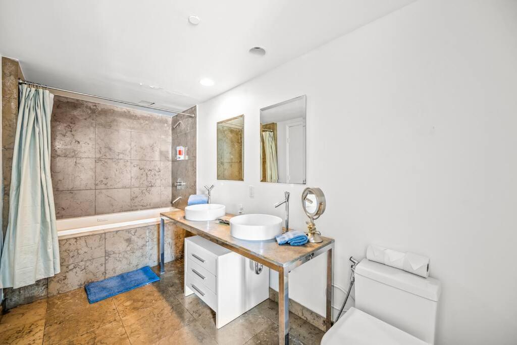 Apartment Gorgeous Unit At The W Building Priceless Location
