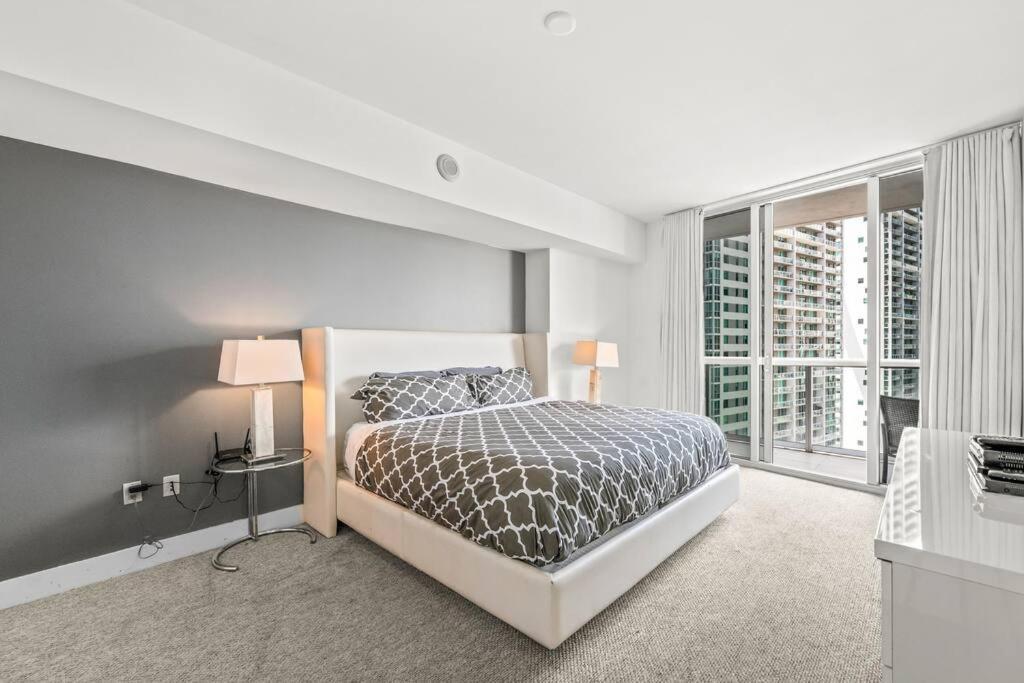 Apartment Gorgeous Unit At The W Building Priceless Location *