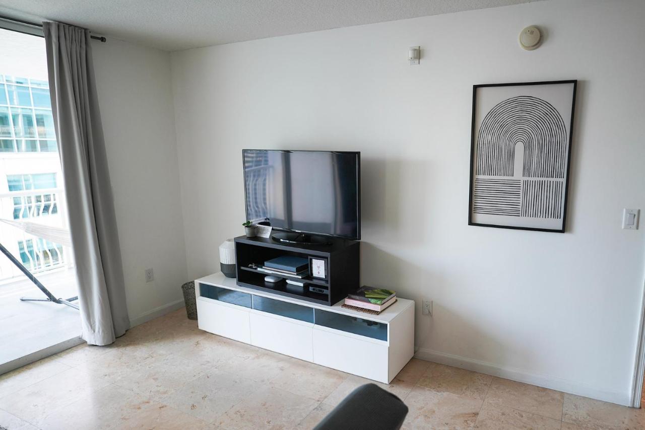 4 Bed Full In With Skyline & Sea View Apartment