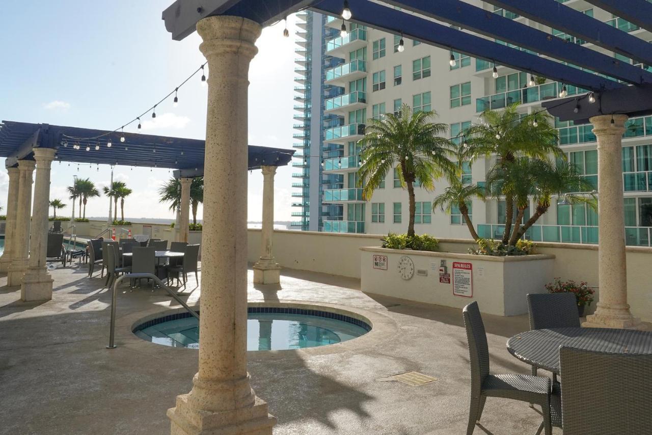 Apartment 4 Bed Full In With Skyline & Sea View