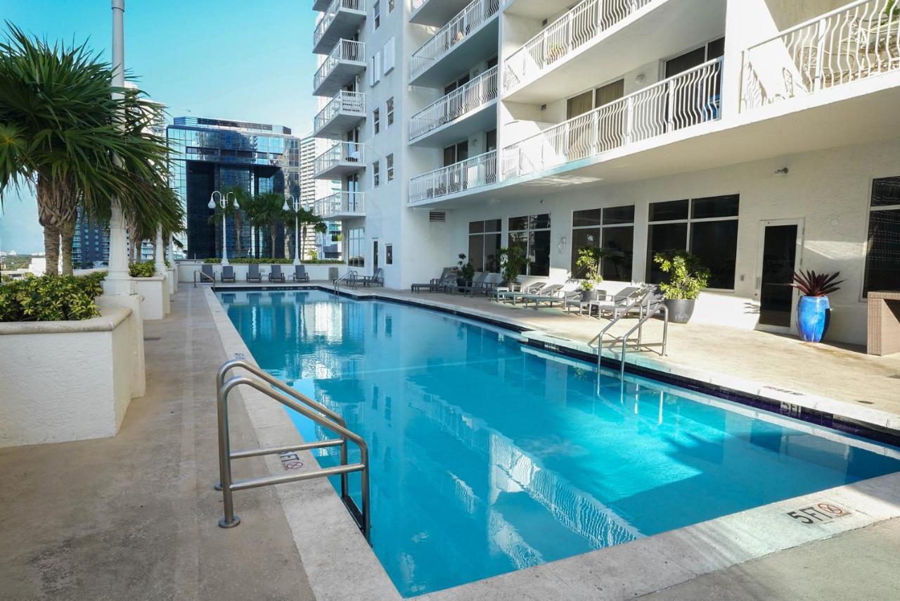4 Bed Full In With Skyline & Sea View Apartment