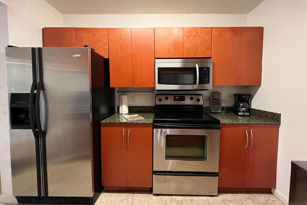 Apartment 4 Bed Full In With Skyline & Sea View Miami