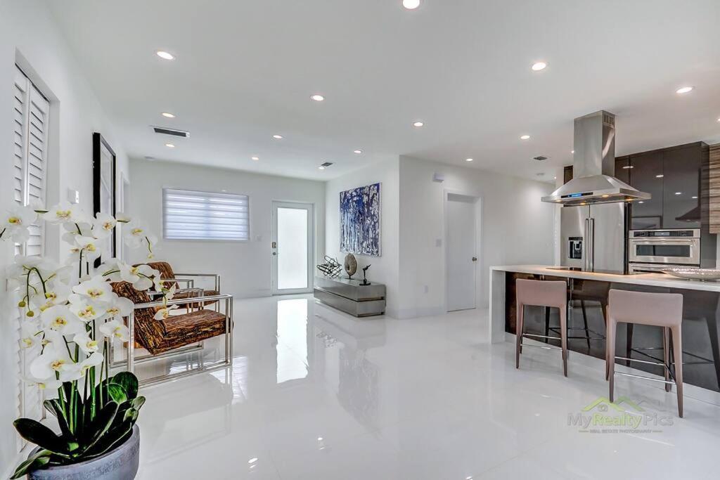 Cozy Paradise, With Heated Pool, Near Airport In L16 Holiday home Miami