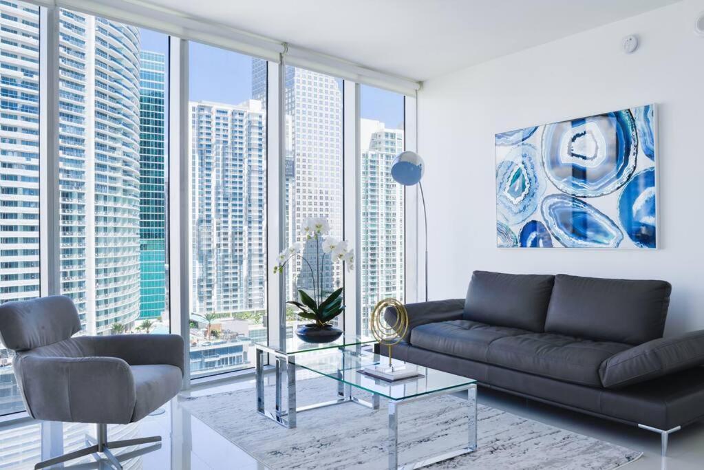Wonderful 2 Bedroom Apt With Ocean Views At Icon Brickell Apartment