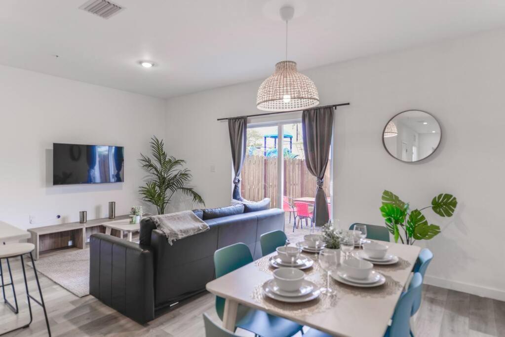 Casa de férias Amazing Townhouse 15 Minutes From The Miami