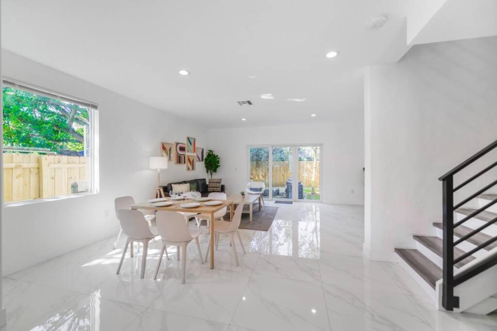 Wonderful 3 Bedrooms House, Spacious&bright Holiday home Miami