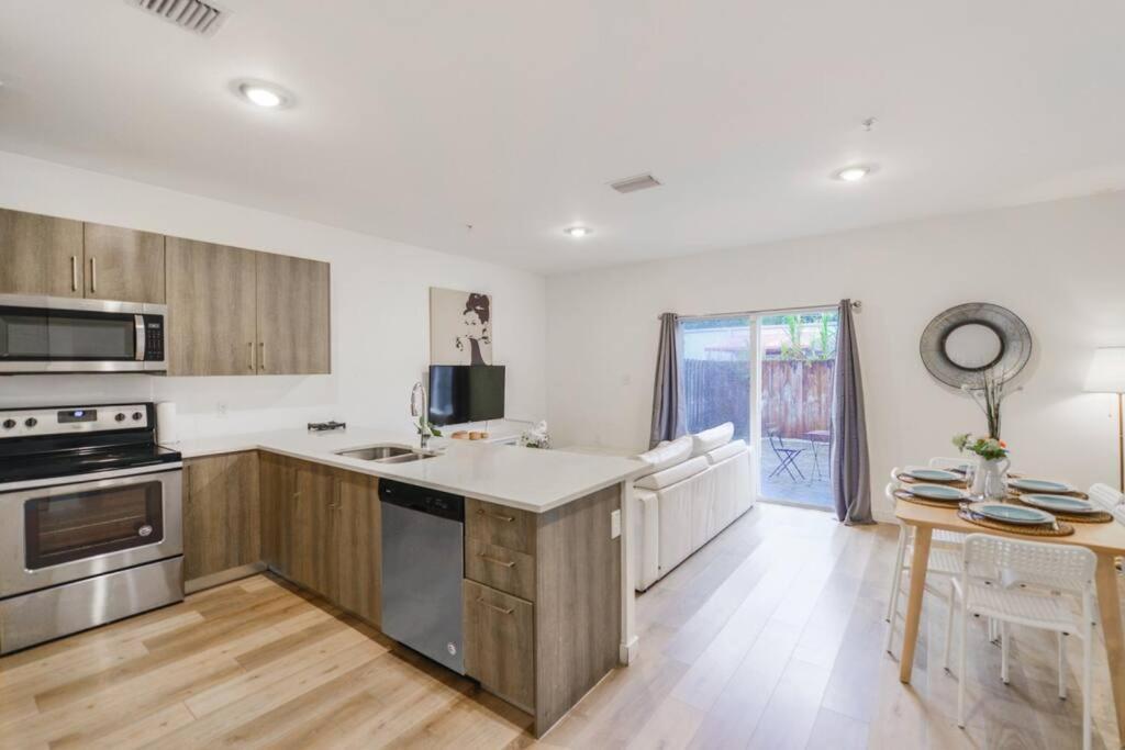 Fantastic Townhouse 15minutes From The Miami