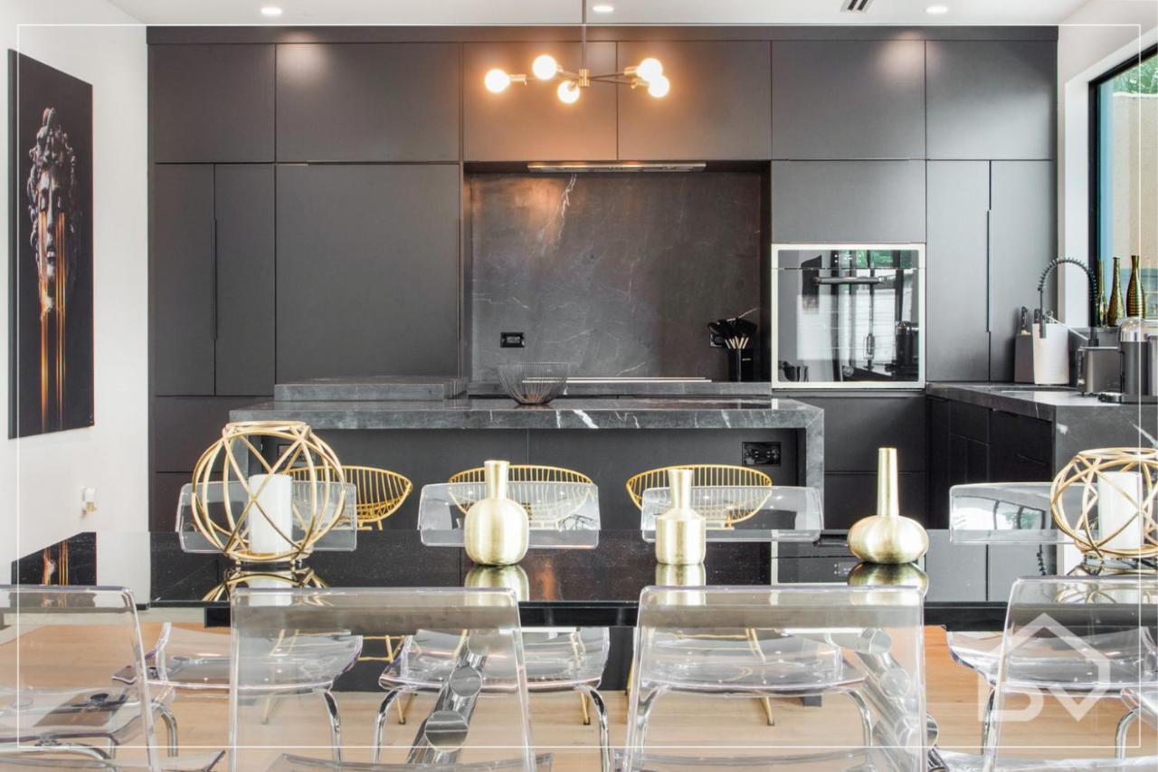 Noir Design District 4br & 2ba Sleeps 14 With Grill, Pool Table, Pool & *