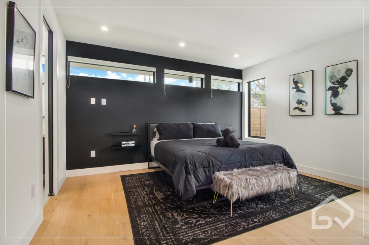 Noir Design District 4br & 2ba Sleeps 14 With Grill, Pool Table, Pool & * Miami