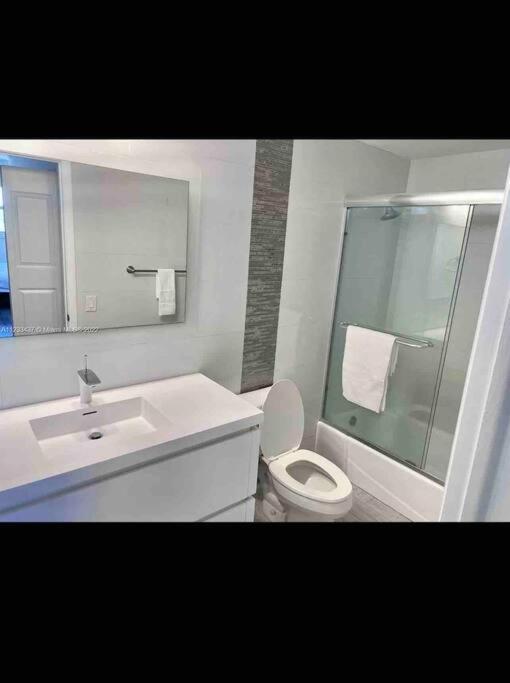 Luxury Breathtaking Oceanview Amazing Apartment Miami