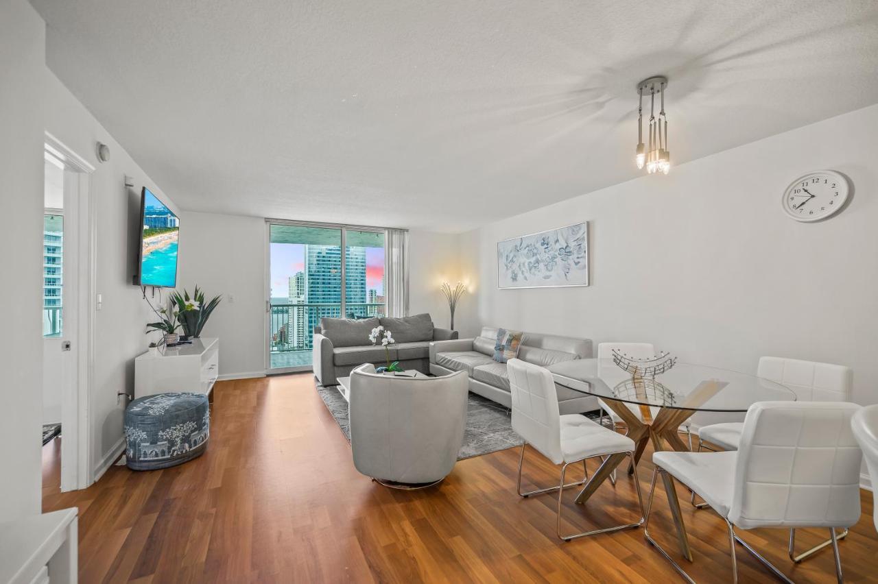 Aparthotel Luxurious 1br High Rise Brickell-free Parking