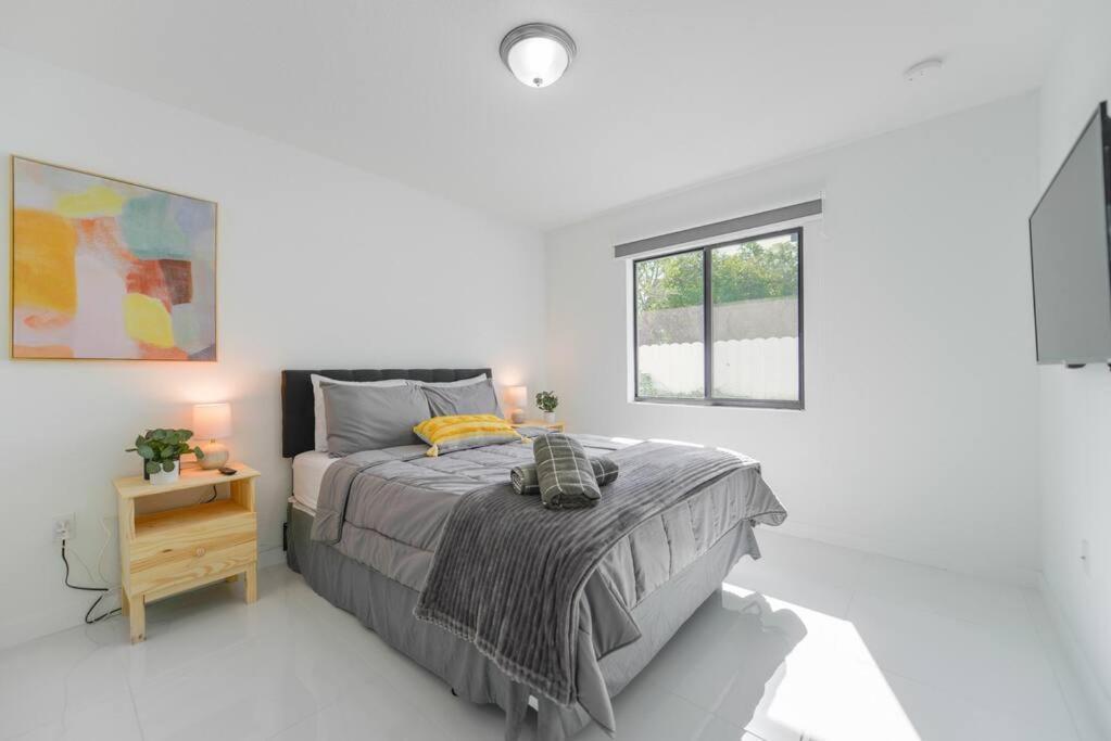 Fantastic Brand New Duplex 3 Bedroom 2 Bathrooms Miami
