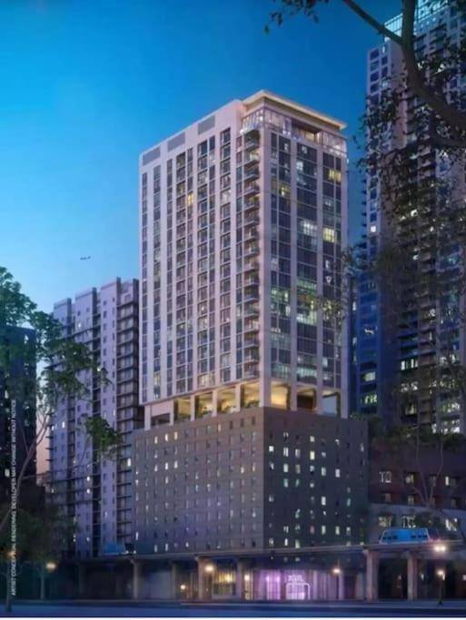Amazing In Downtown Miami/brickell W/parking *