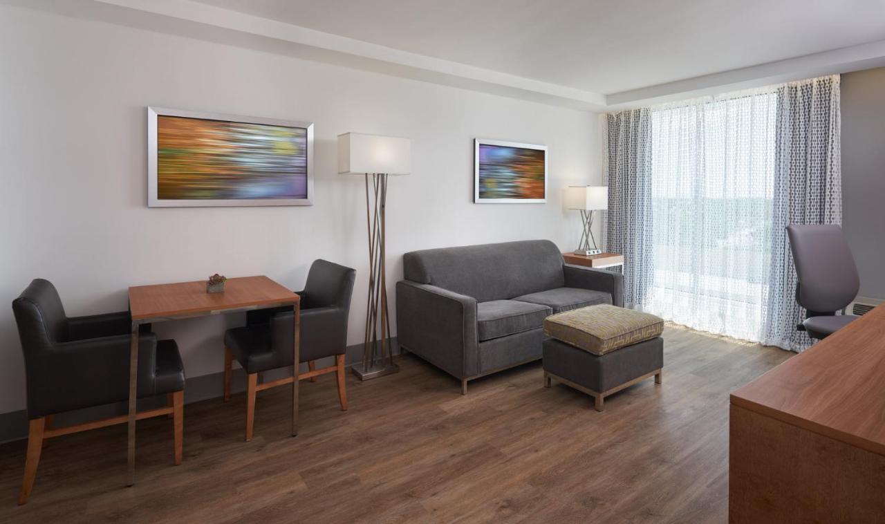 Doubletree By Hilton North I-95 Hotel Miami