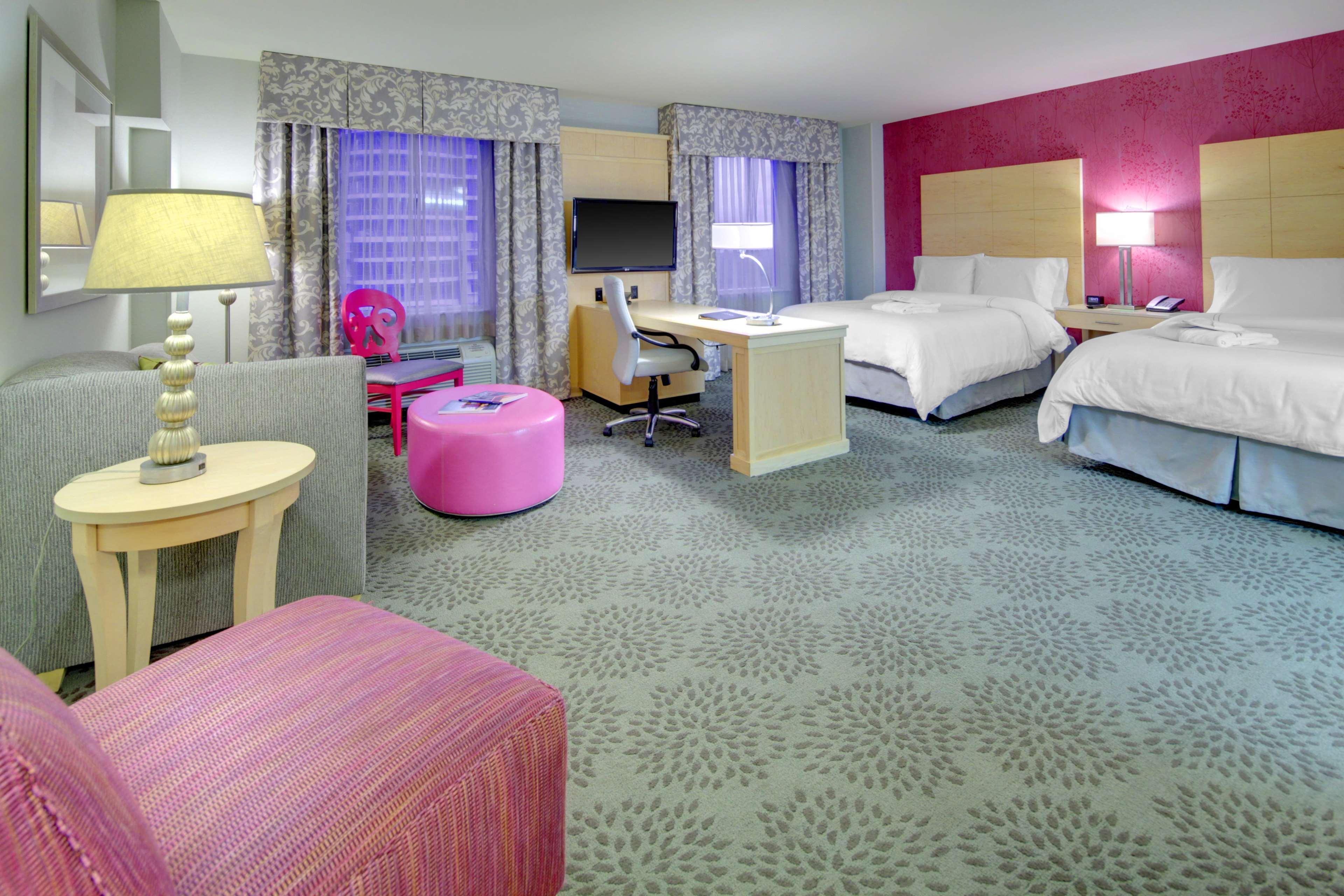 Hampton & By Hilton Downtown/brickell Miami