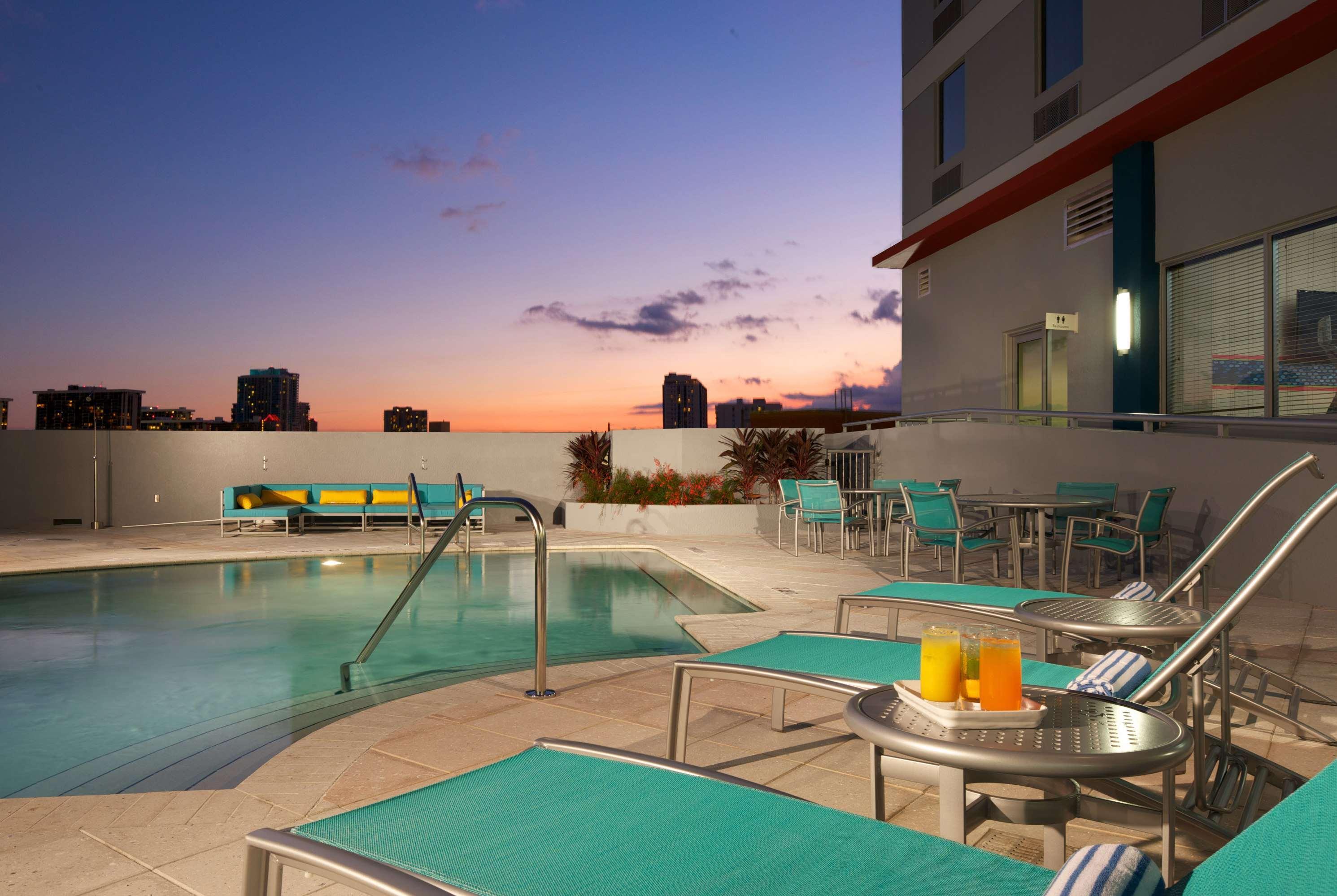 Hampton & By Hilton Downtown/brickell Miami