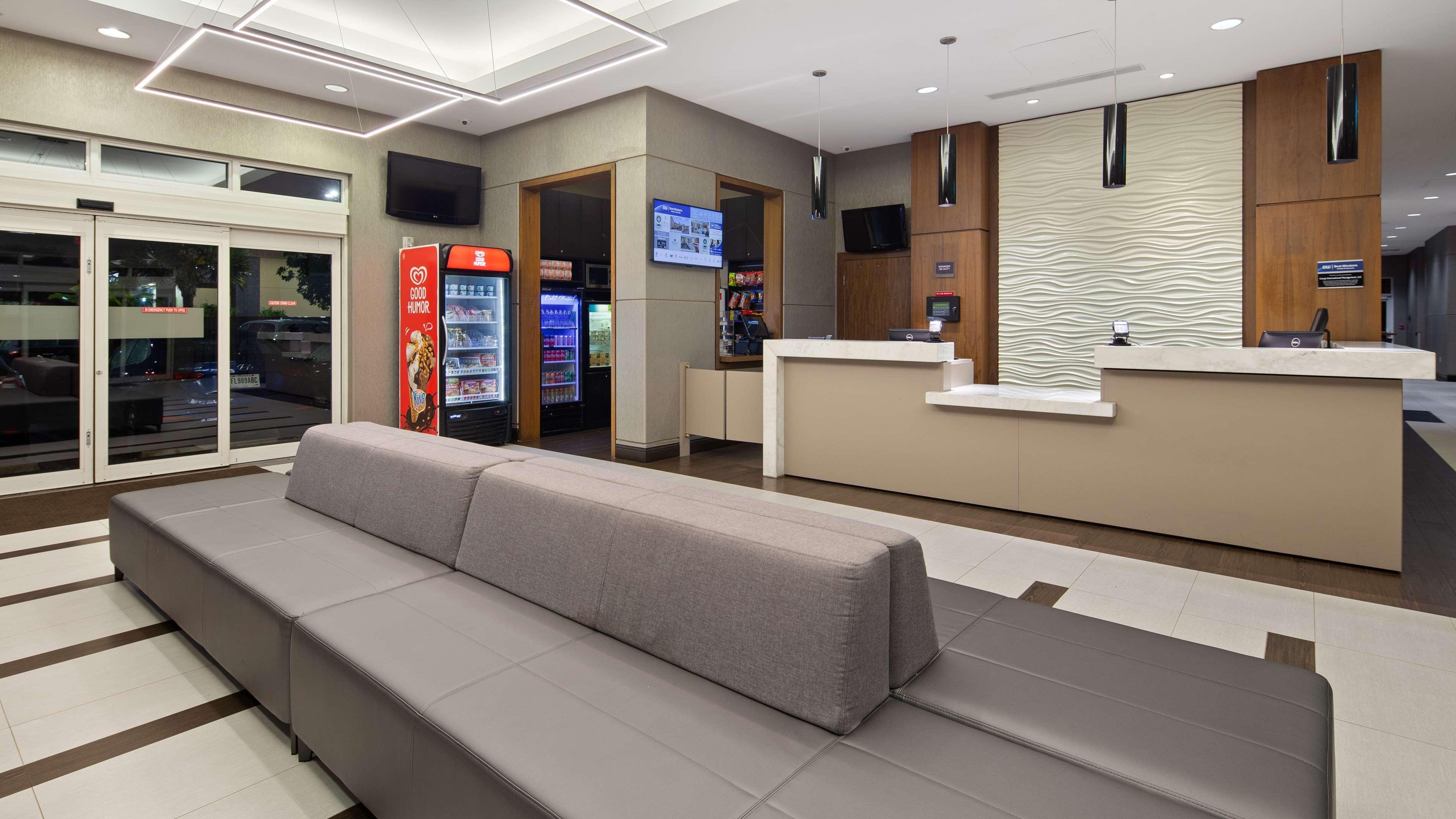 Western Intl Airport & Coral Gables Hotel