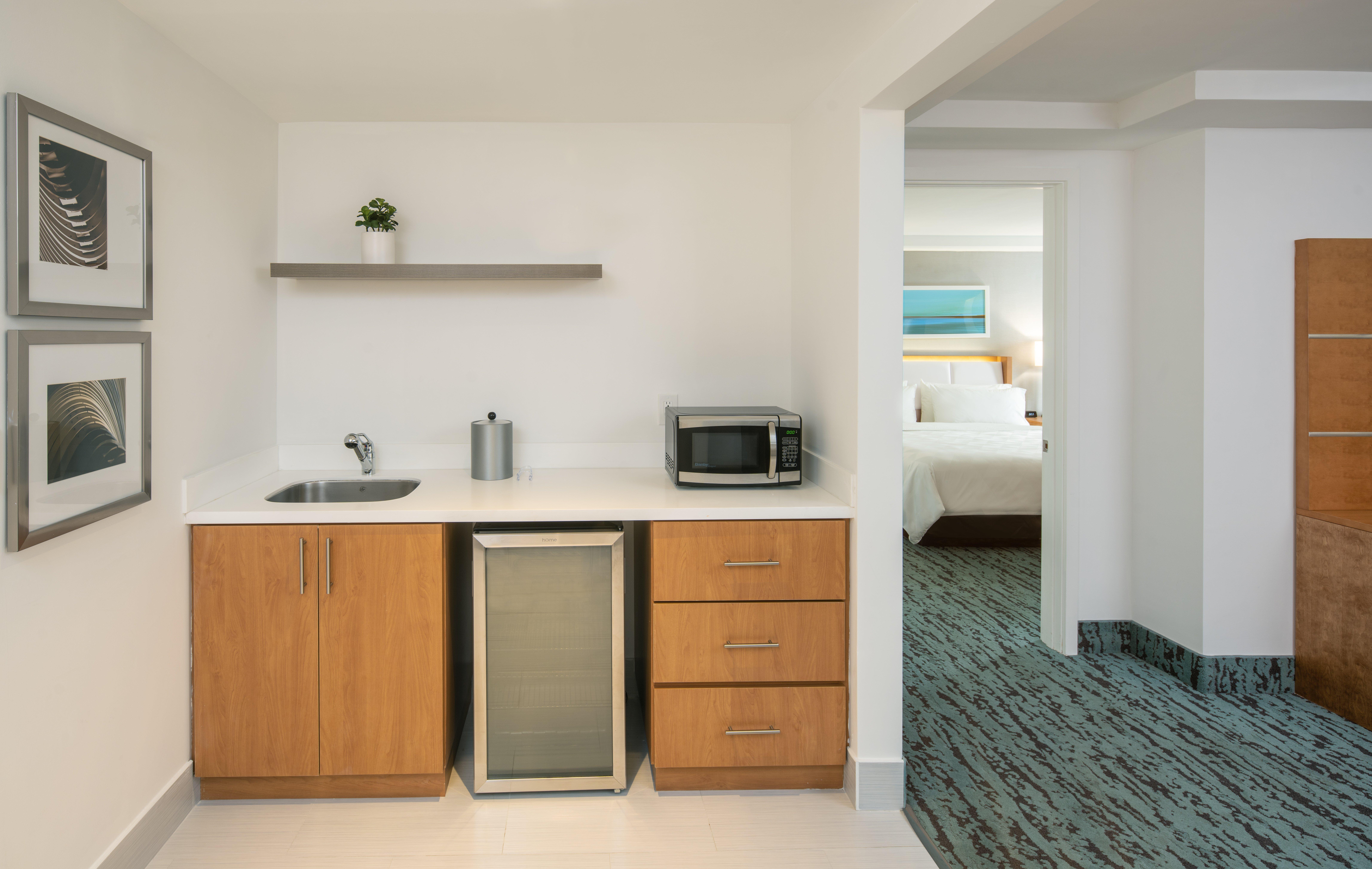 Hampton & Airport South/blue Lagoon 3*
