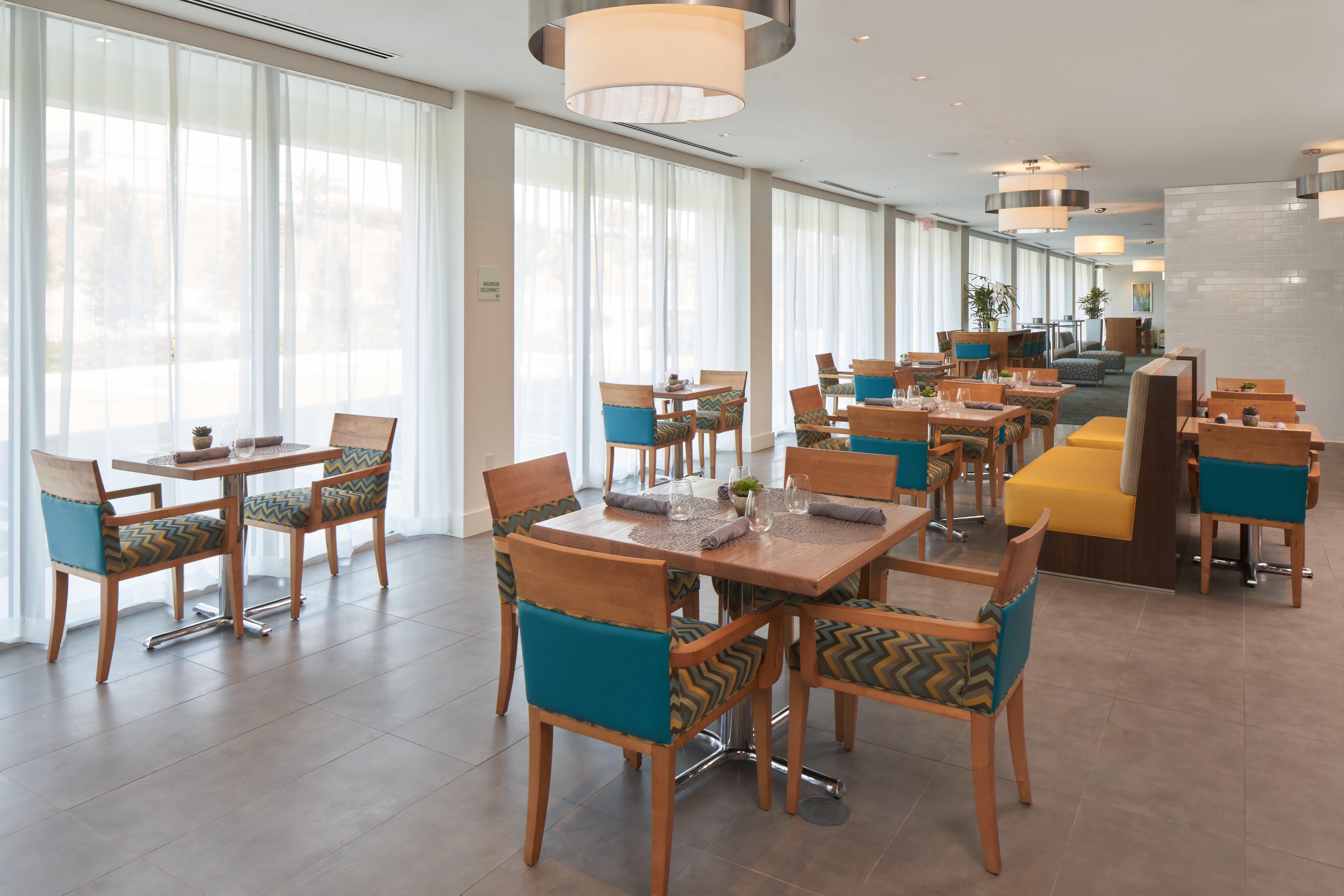 Hotel Hampton & Airport South/blue Lagoon 3*