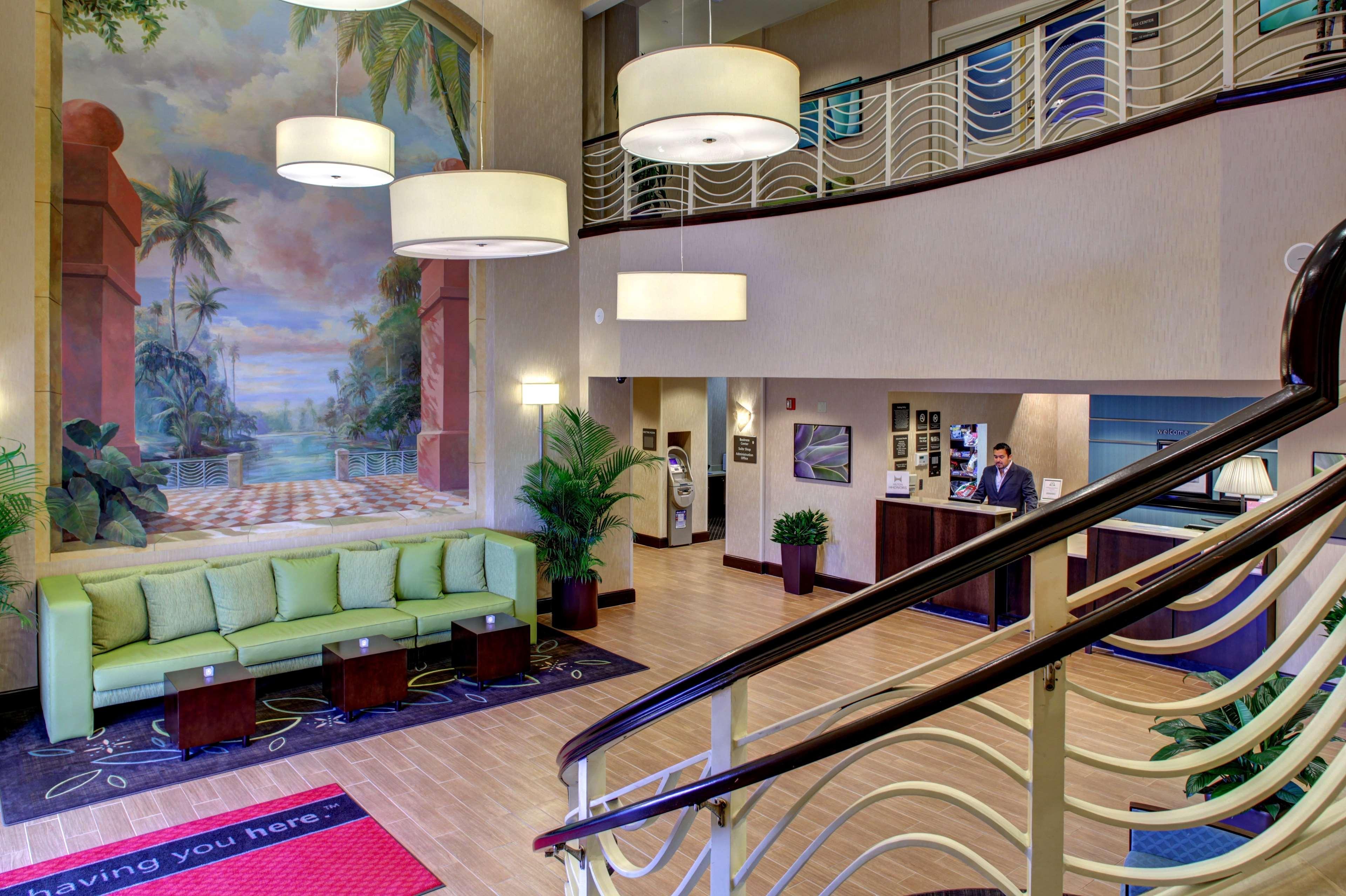 Hotel Hampton & Airport South/blue Lagoon Miami