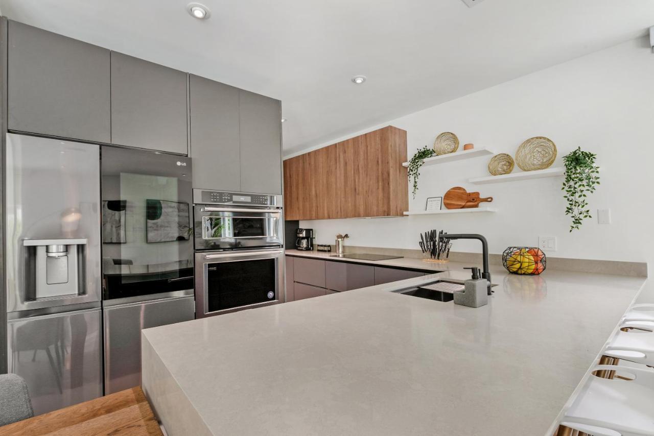 Glamour - 5br, Heated Pool, Game Haven L23 Holiday home