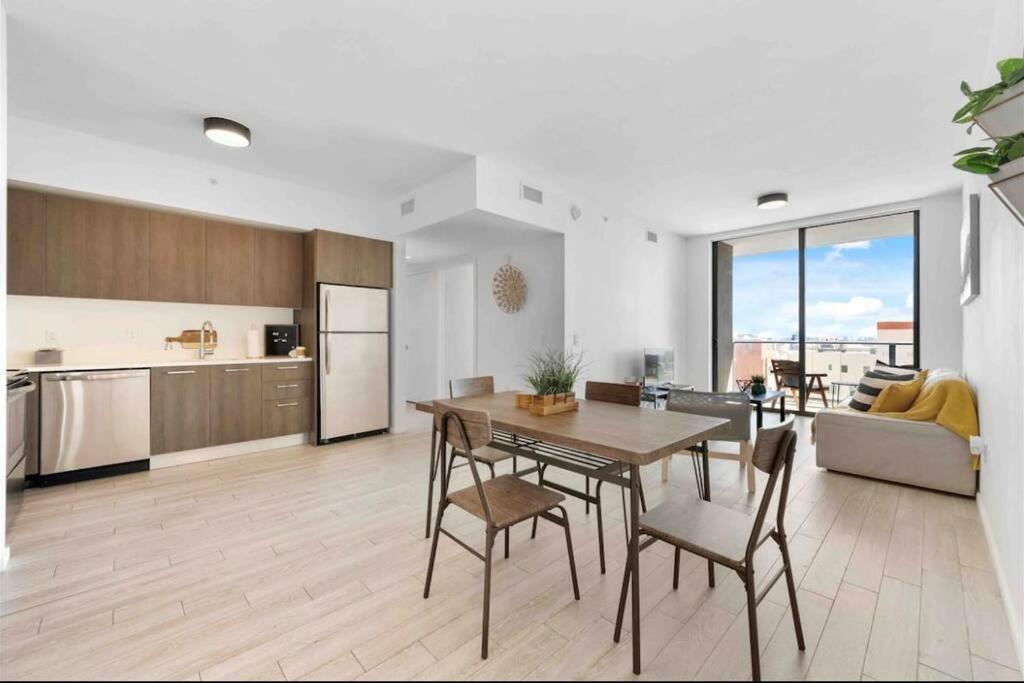 Gorgeous 2br/2bth In The Heart Of Miami