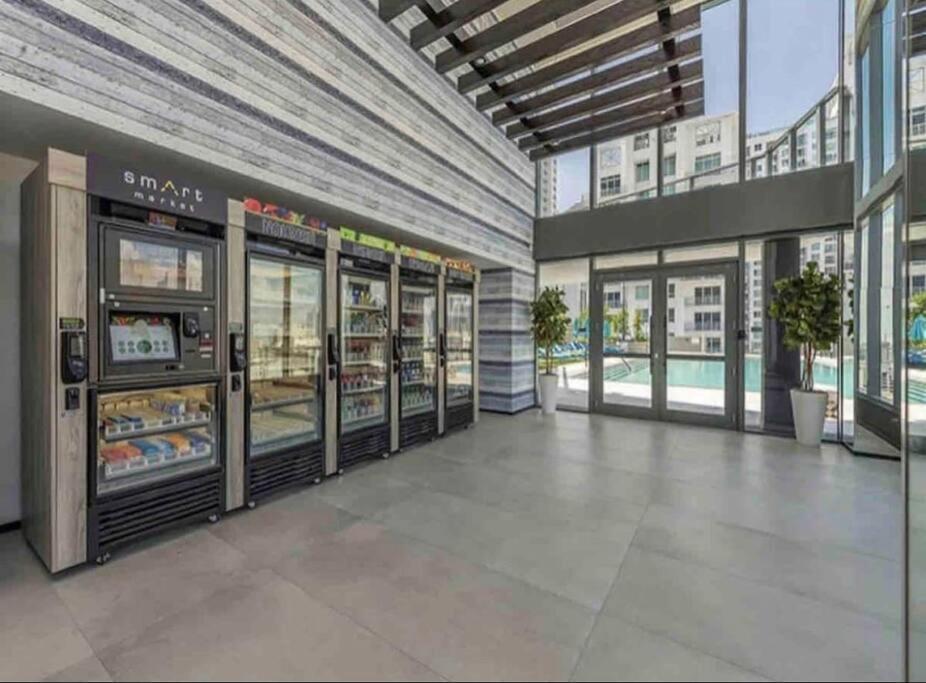 Gorgeous 2br/2bth In The Heart Of Apartment *