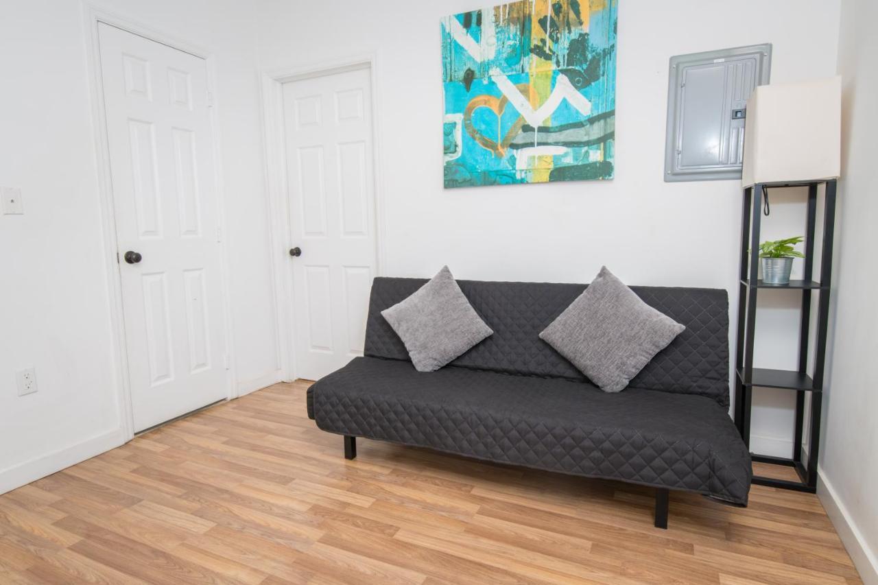 Apartment In The Heart Of - Port Of / Airport *