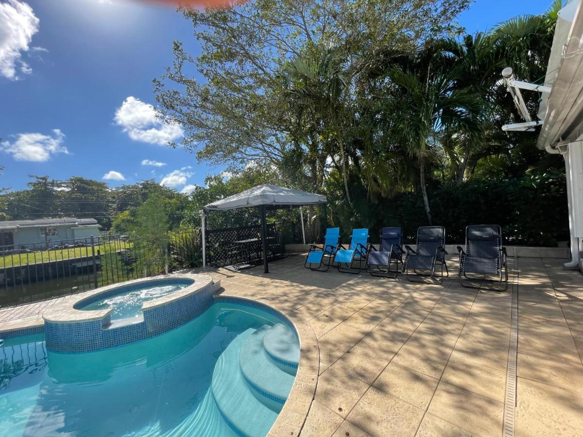 Pool House On The Water 2 Villa Miami