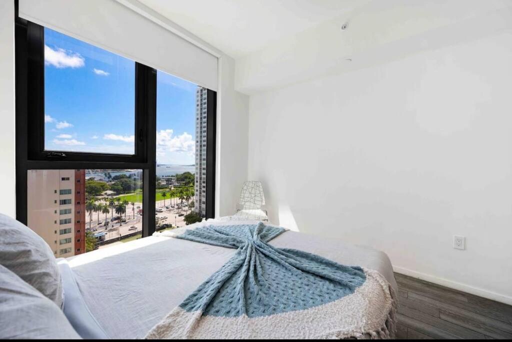 Gorgeous 2br/2bth In The Heart Of Apartment
