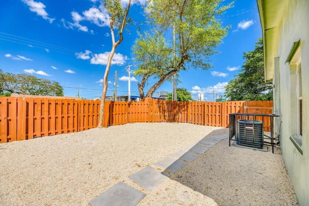 Deco Drive • Near Hard Rock Stadium • South • Wynwood Apartment