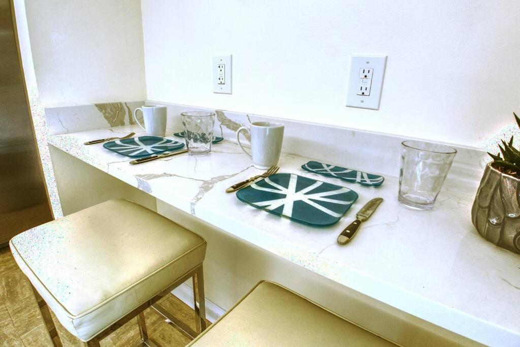 At St. Place “h”, Luxury, Pet Friendly Pousada Miami