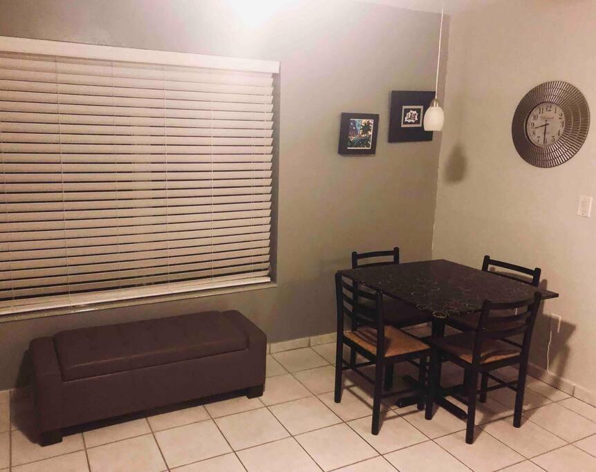 Our Cozy House In The Middle Of Apartamento Miami
