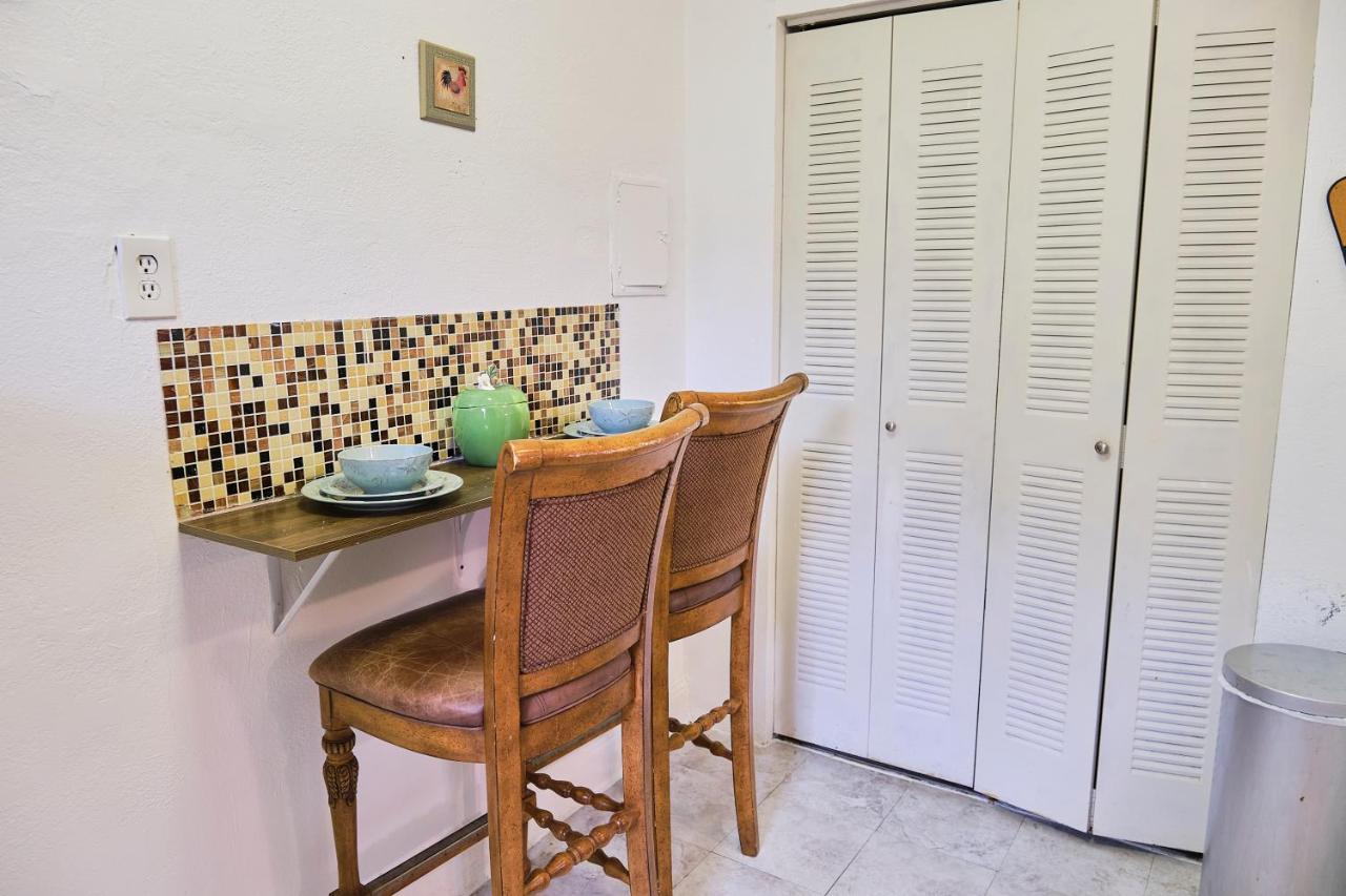 The Marlin Rooster Apartment *