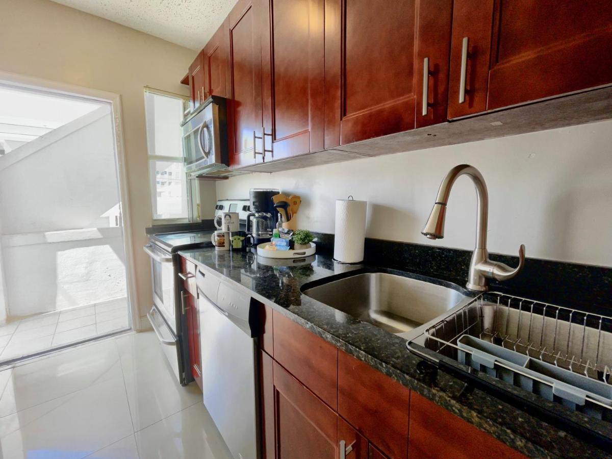 Marlins Park - 1 - Calle Ocho Apartment *