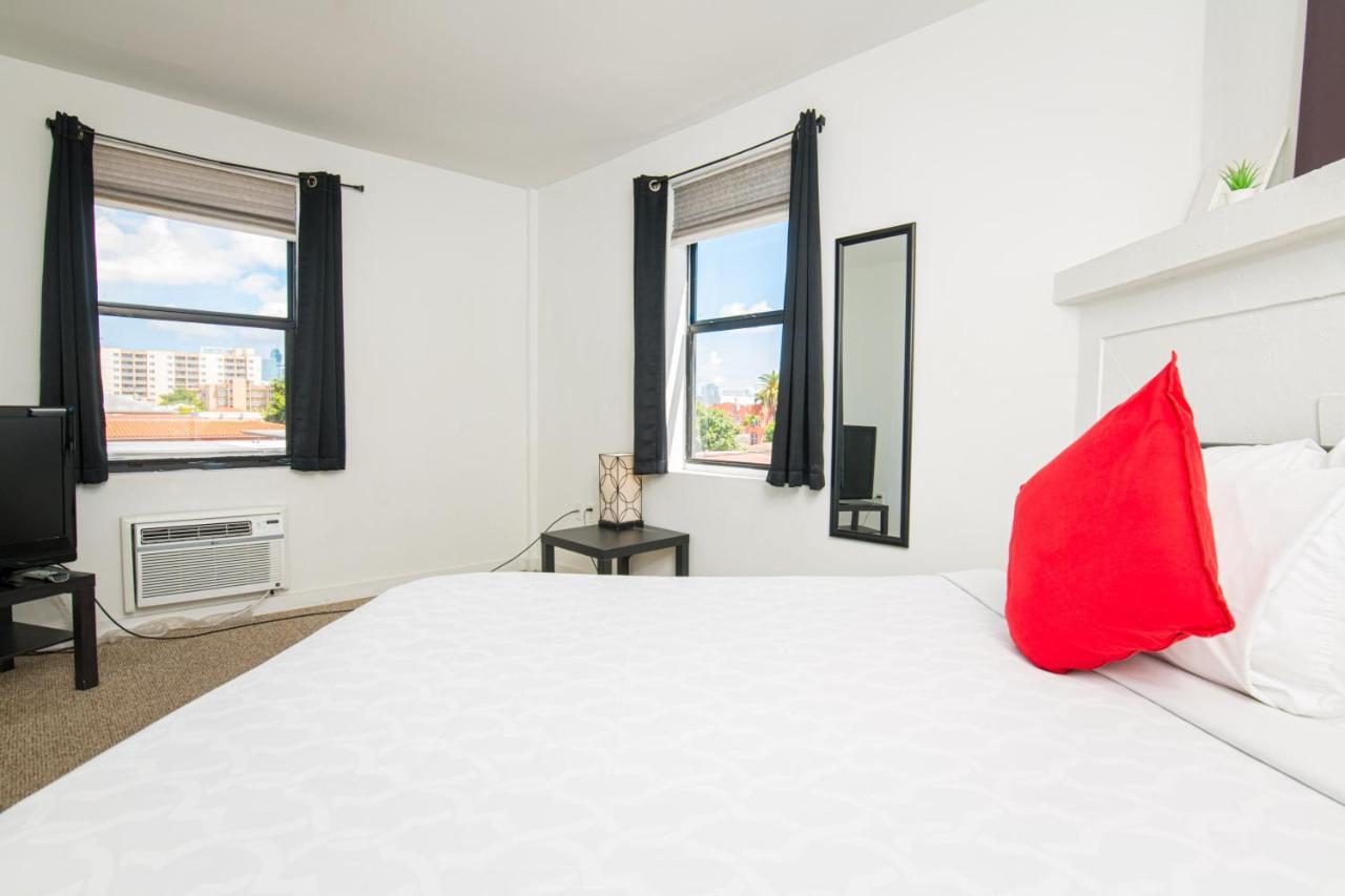 In The Heart Of - Port Of / Airport Apartment