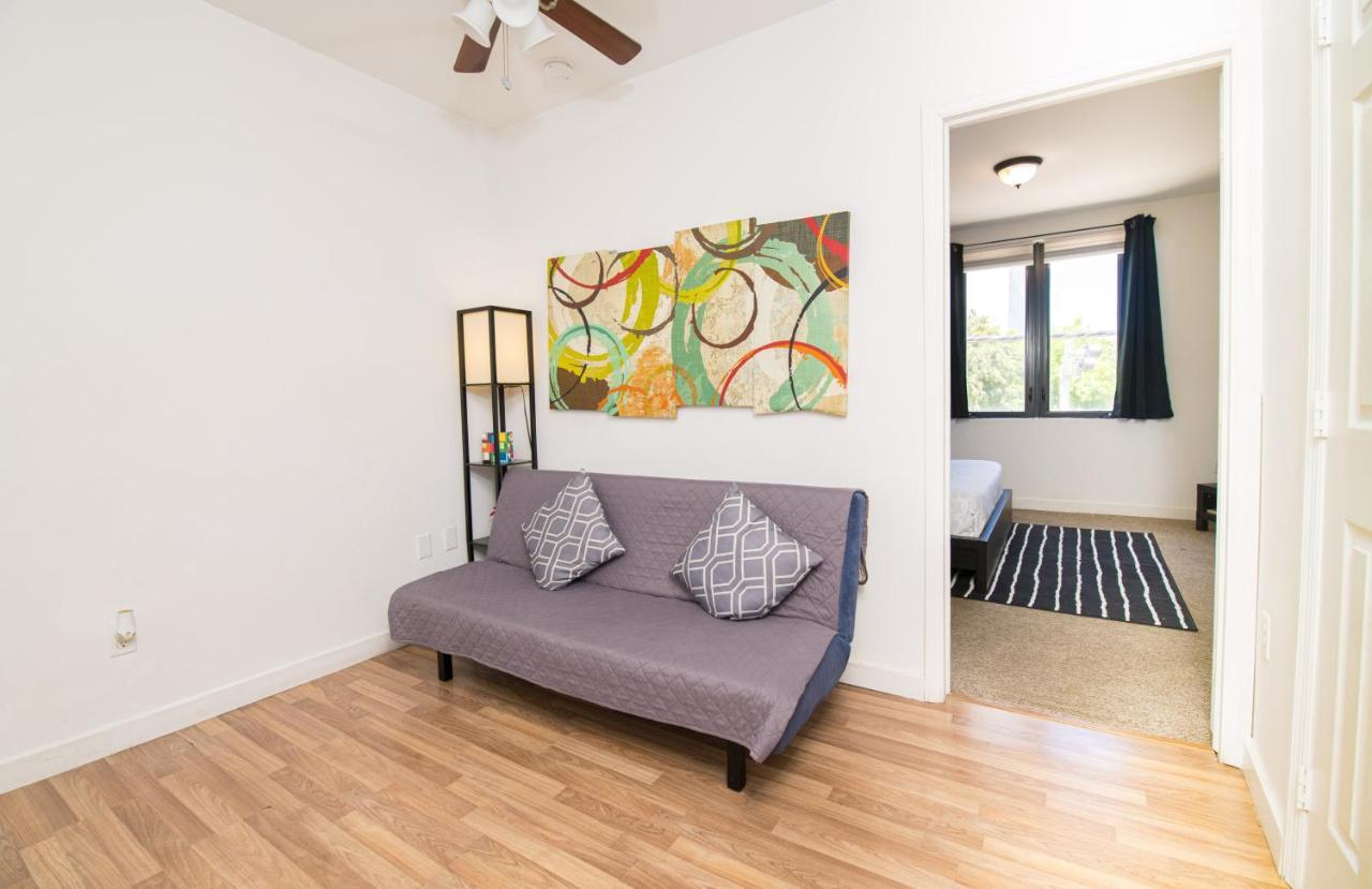 In The Heart Of - Port Of / Airport Apartment *