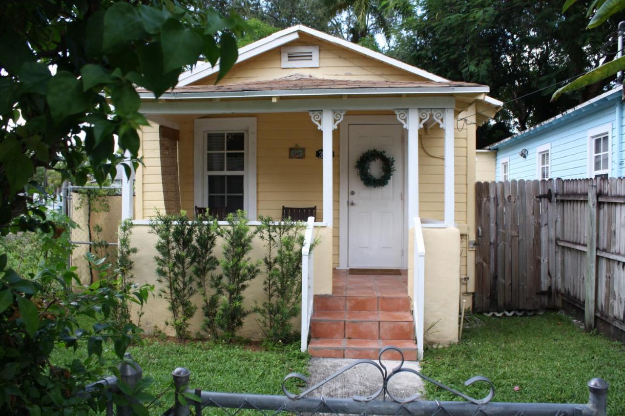 Key West Style Historic In Coconut Grove Florida The Yellow House Casa de férias Miami
