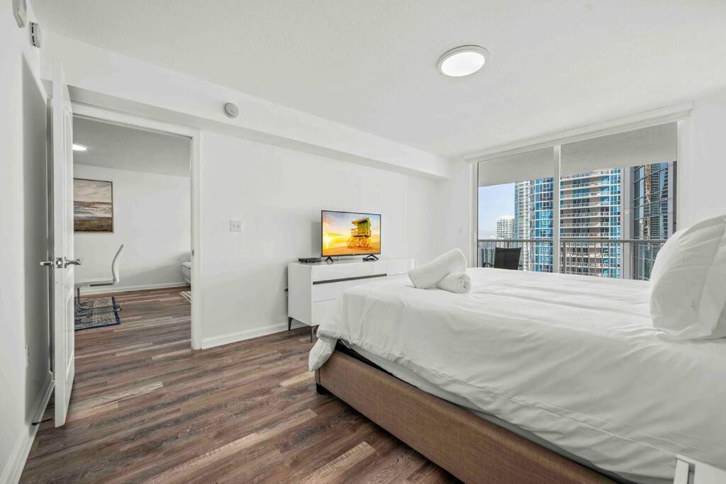 Exceptional • Brickell • Bay & Views Apartment Miami