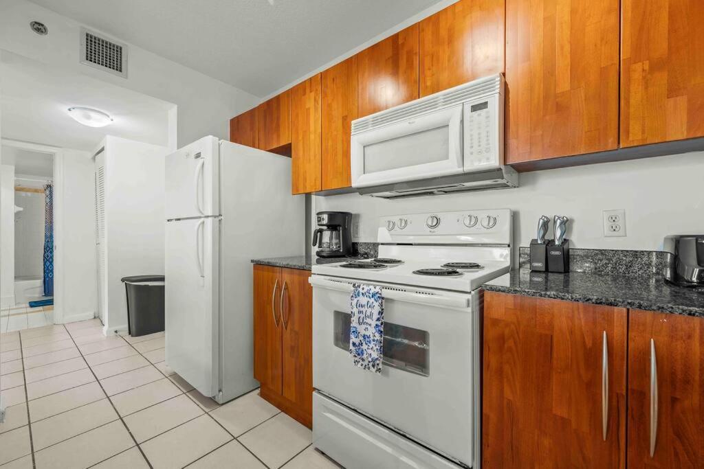 Exceptional • Brickell • Bay & Views * Miami