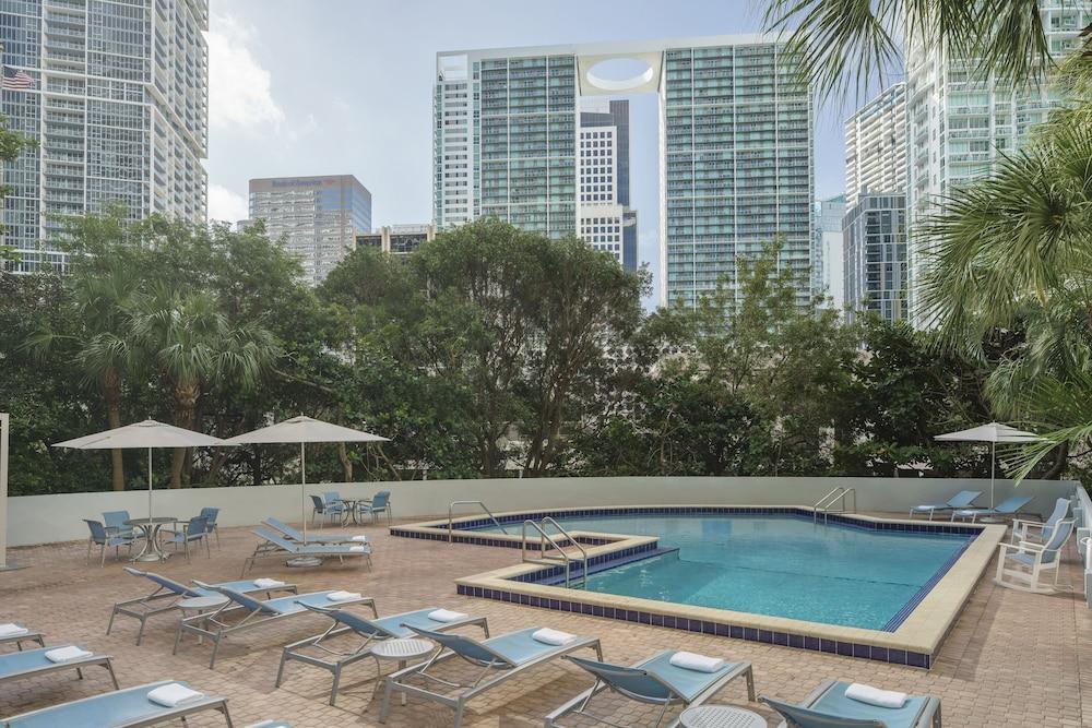 Hyatt Regency 3*