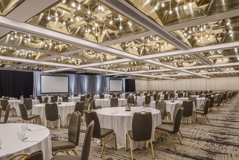 Hyatt Regency Hotel